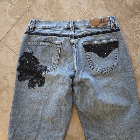 Express X2 Black Bling Applique Floral jeans size 0 - Picture 3 of 4